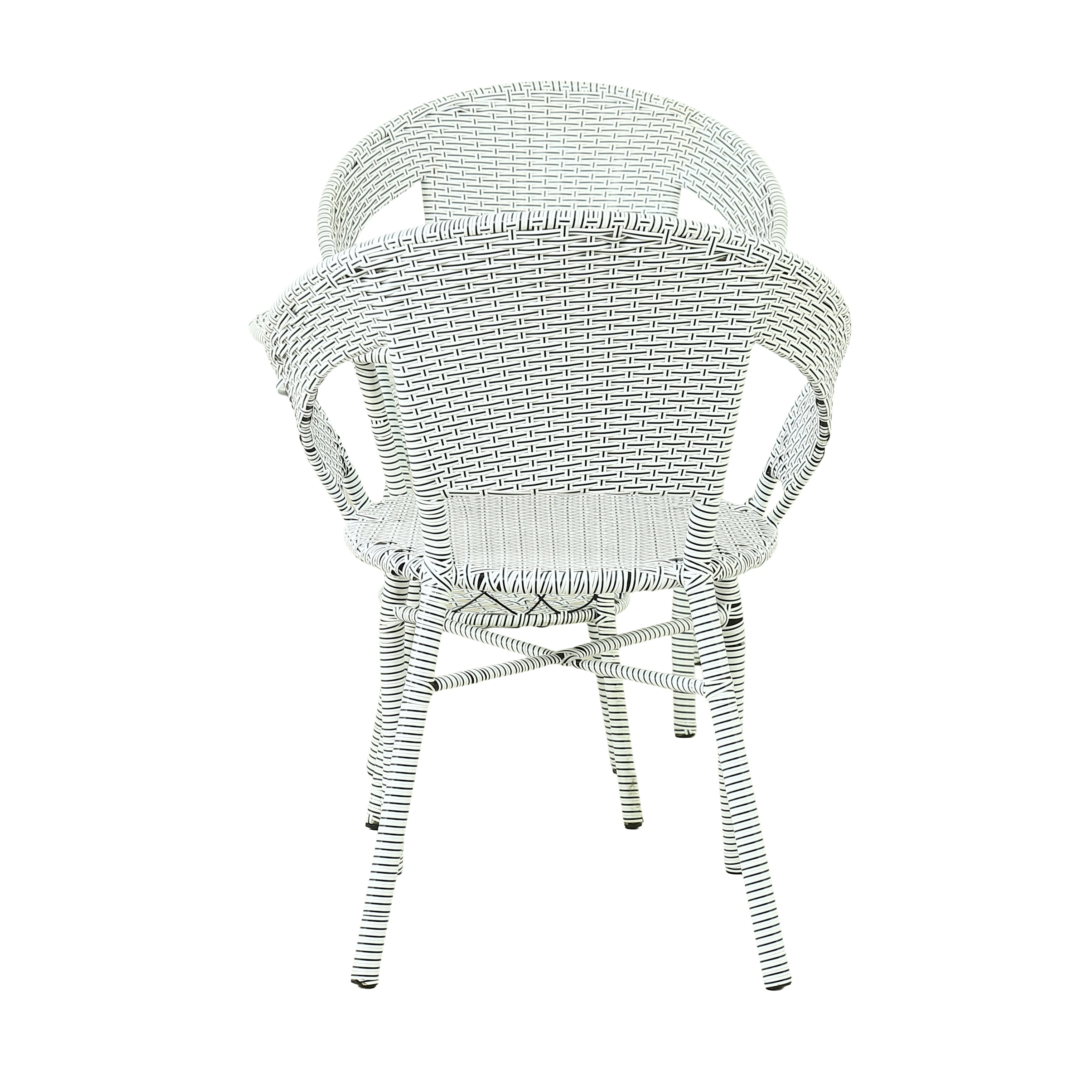 Round Outdoor Table By Stories
