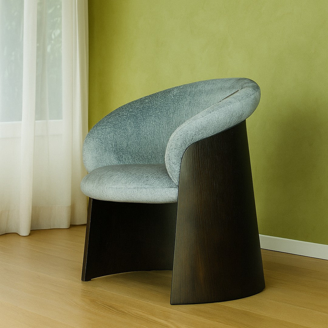 Dafne Leisure Fabric chair By Stories